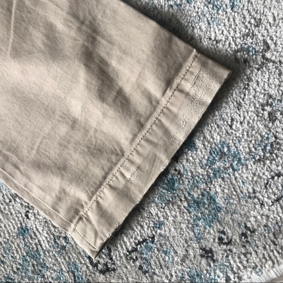 Gap - Straight Leg Khaki Pants - Picture 4 of 9